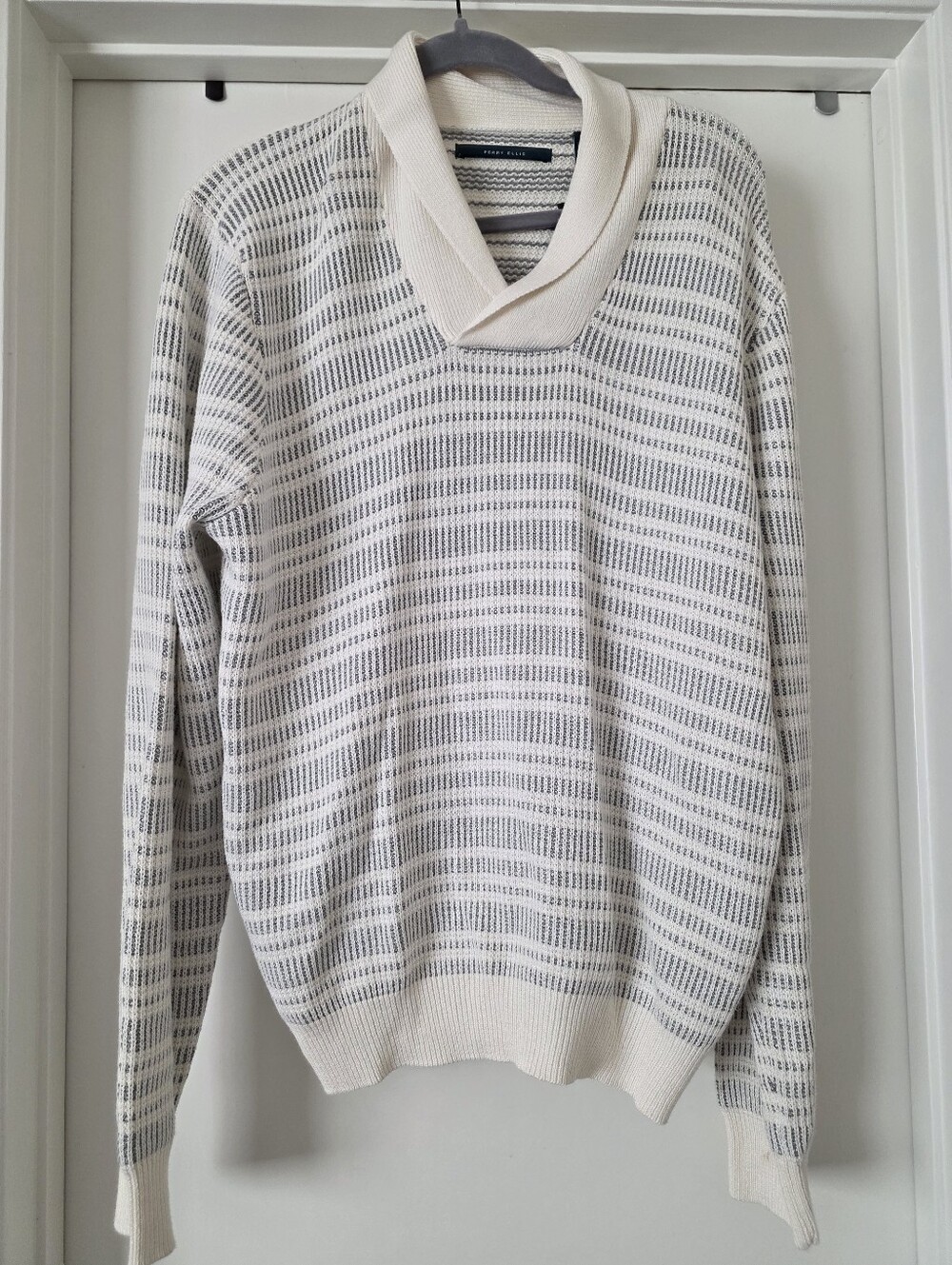 NEW Perry Ellis Sweater Men's Size L Soft Cotton Blend Gray Cream Shawl Neck